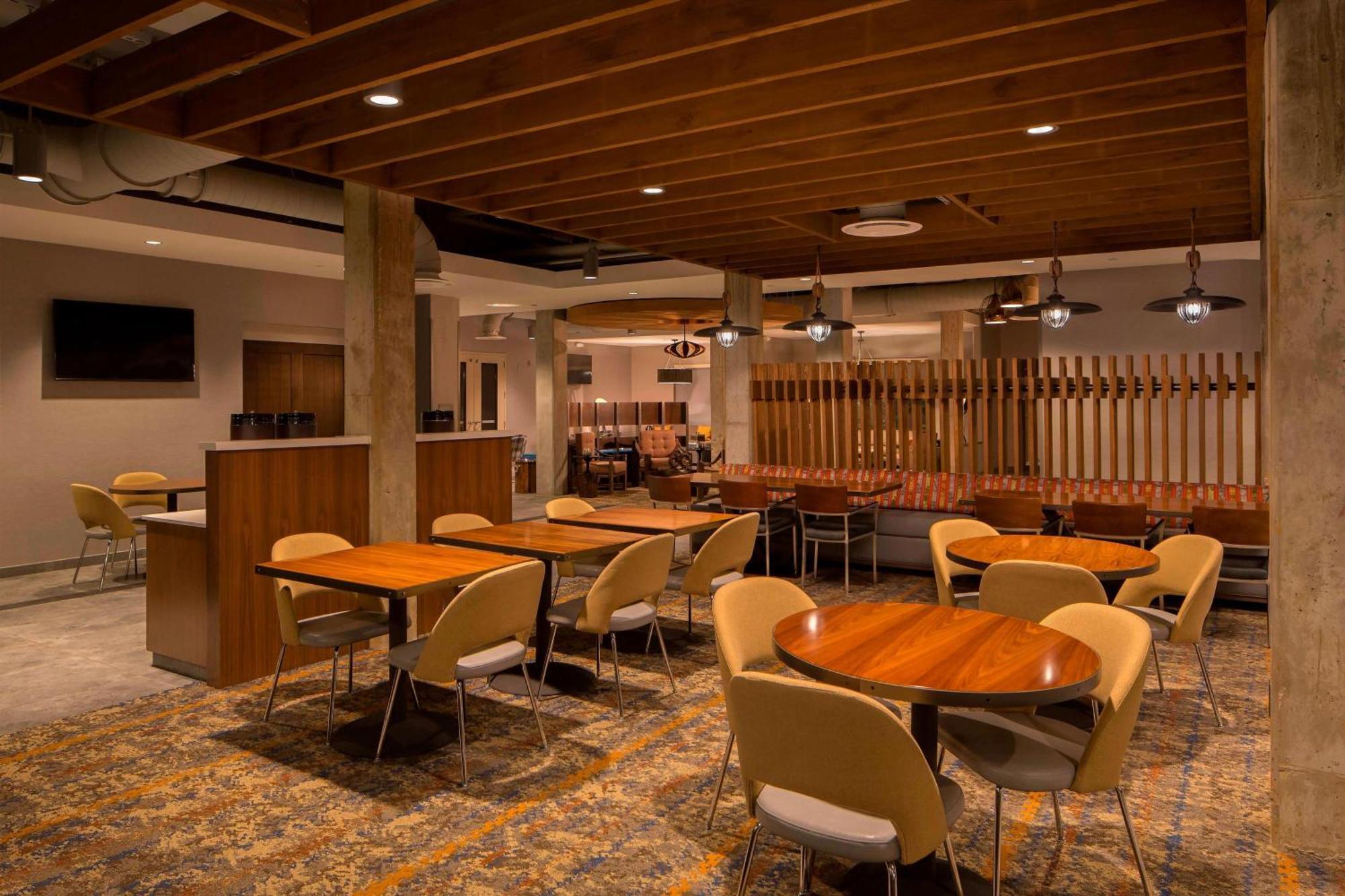 Towneplace Suites By Marriott Foley At Owa Eksteriør billede